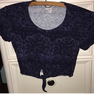 Novella Royale Printed Jean Crop Top